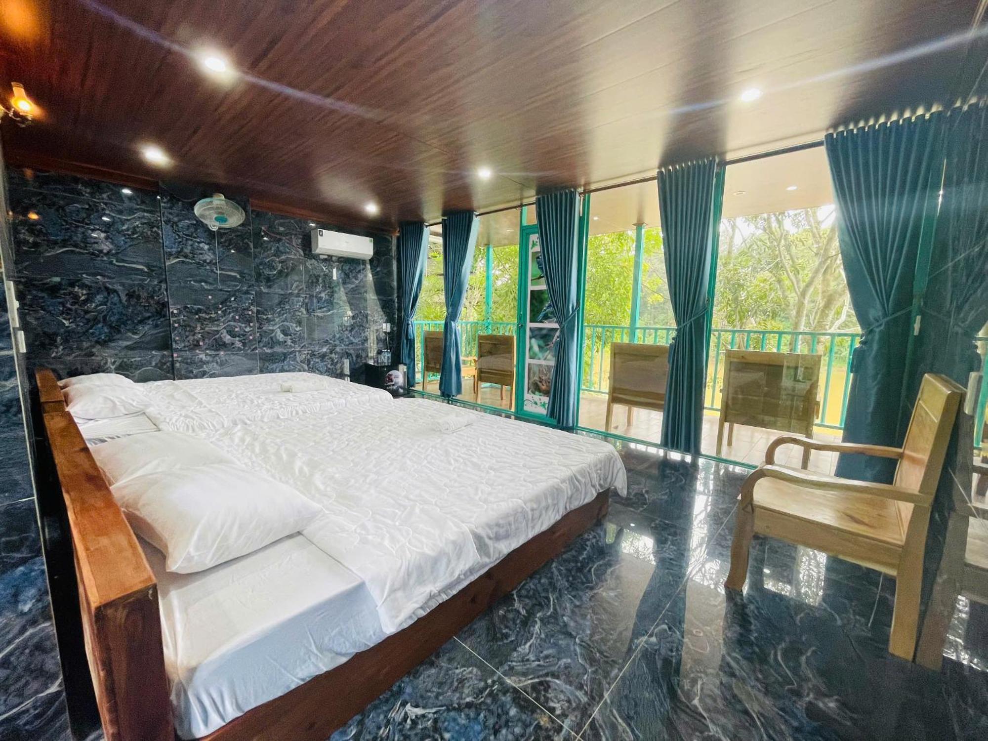 Cat Tien River Lodge Luaran gambar